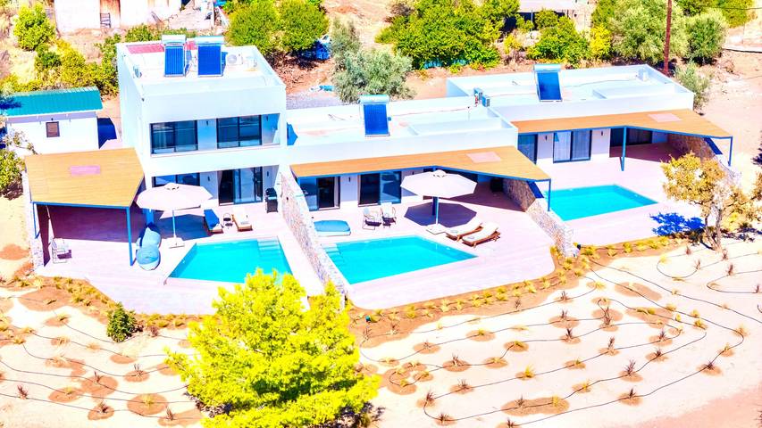 Luxe mediterrane villa 'Selene 1' met privézwembad en uitzicht op bergen en natuur in Pefki, Rhodos
