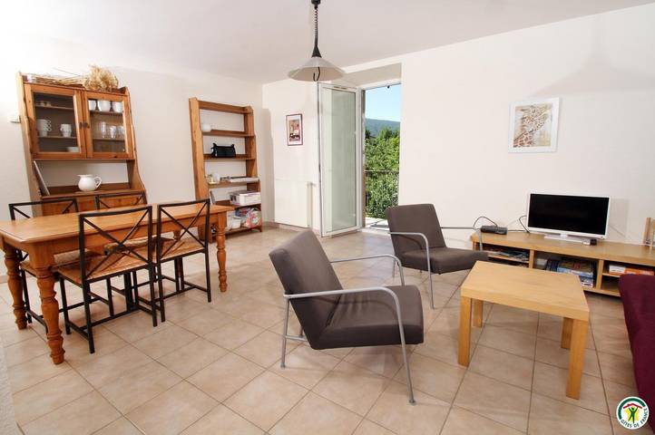 Gîte pour 4 personnes, avec terrasse, animaux acceptés