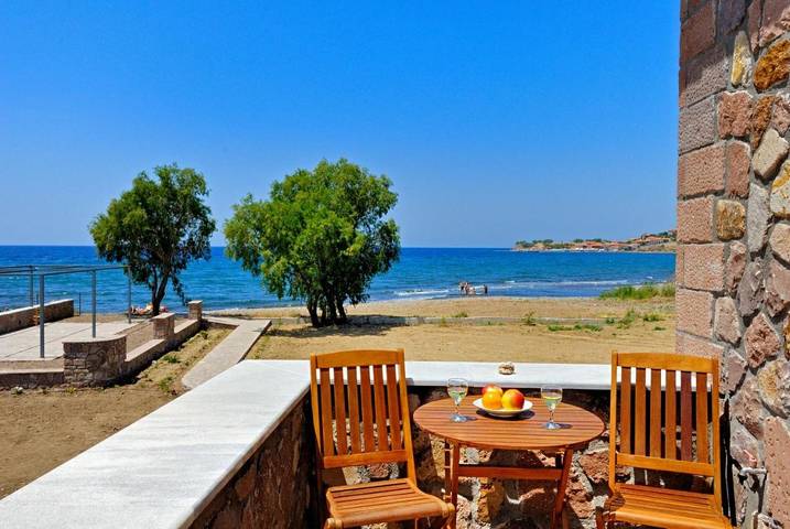 Ferienwohnung für 2 Personen, mit Balkon und Terrasse sowie Garten und Pool in Petra (Griechenland) - 2