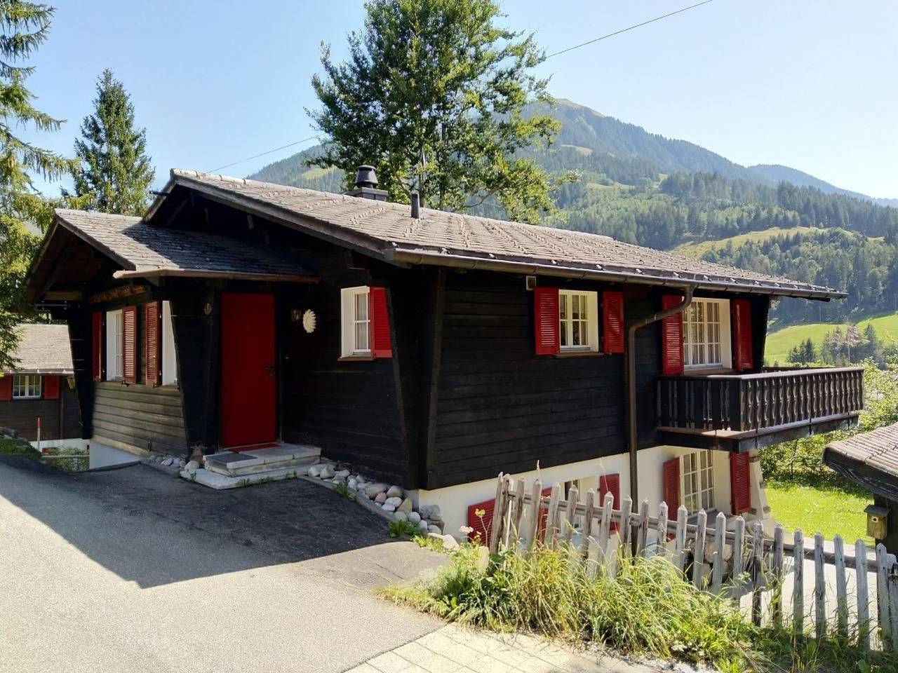 Entire apartment, Chalet Tannehüsli in Sörenberg, Flühli