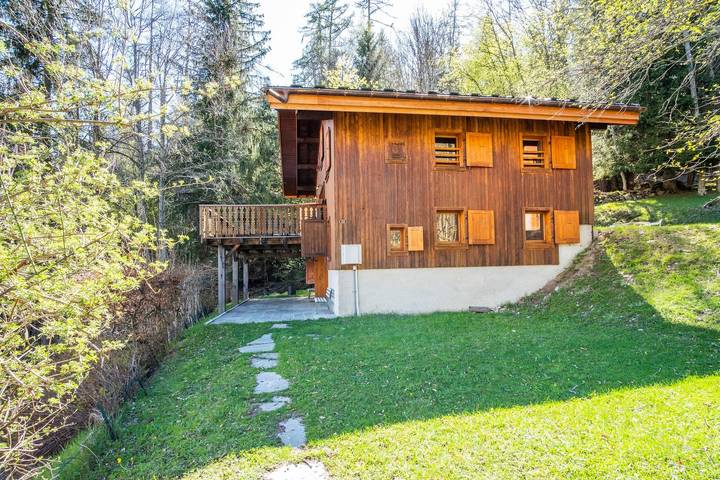 Chalet pour 13 personnes, avec balcon et jardin à Les Houches
