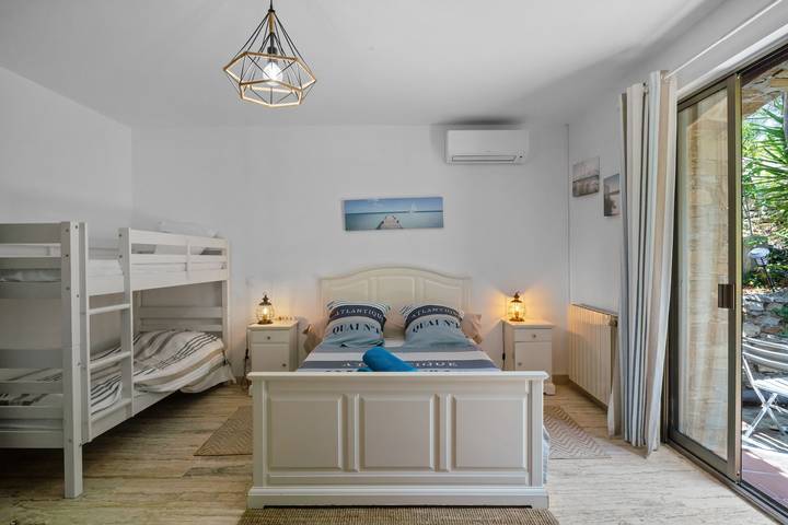 Ferienwohnung für 4 Personen, mit Garten in Hyeres - 2