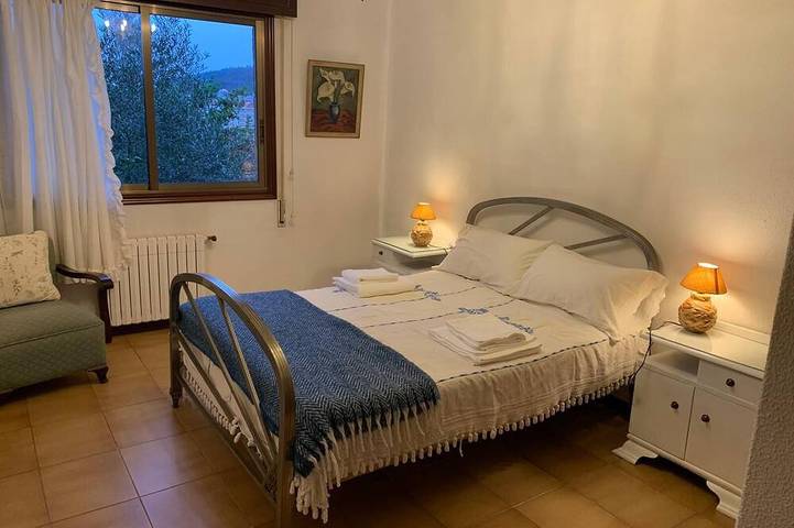 Group-Ready Villa | Beachfront Location | Patos, Galicia in Nigrán, Rias Baixas