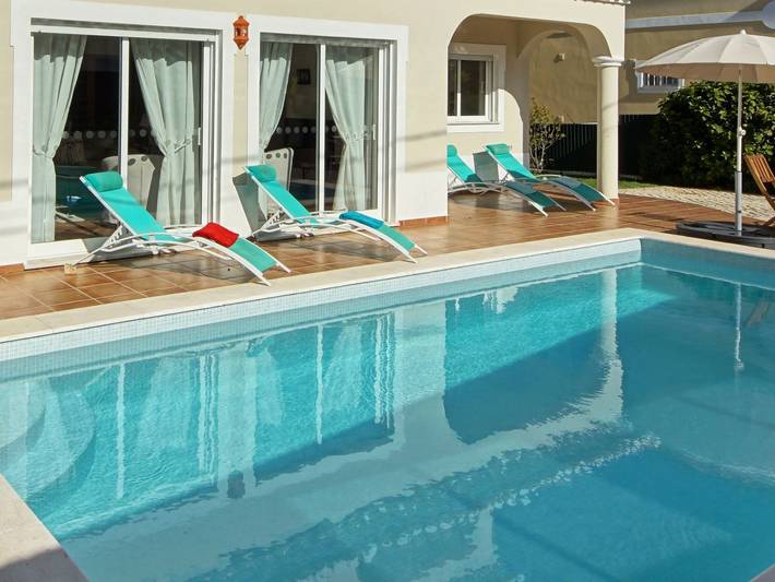 Villa in Carvoeiro mit Strand & Pool in Carvoeiro, Faro Distrikt