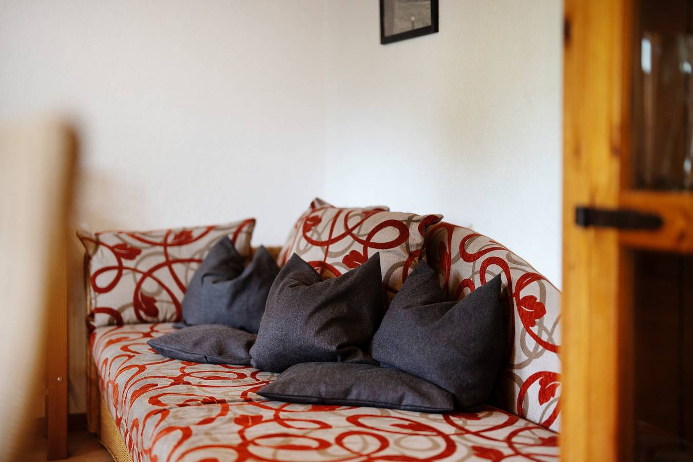 Ganze Wohnung, Apartment 'Waldblick' mit Bergblick, Gemeinschaftsgarten und Wlan in Kirchzarten, Südschwarzwald