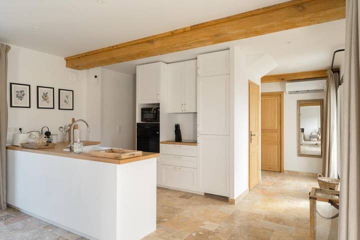 Location de vacances pour 8 personnes, avec Terrasse ainsi que Jardin et Piscine à Cricquebœuf - 4