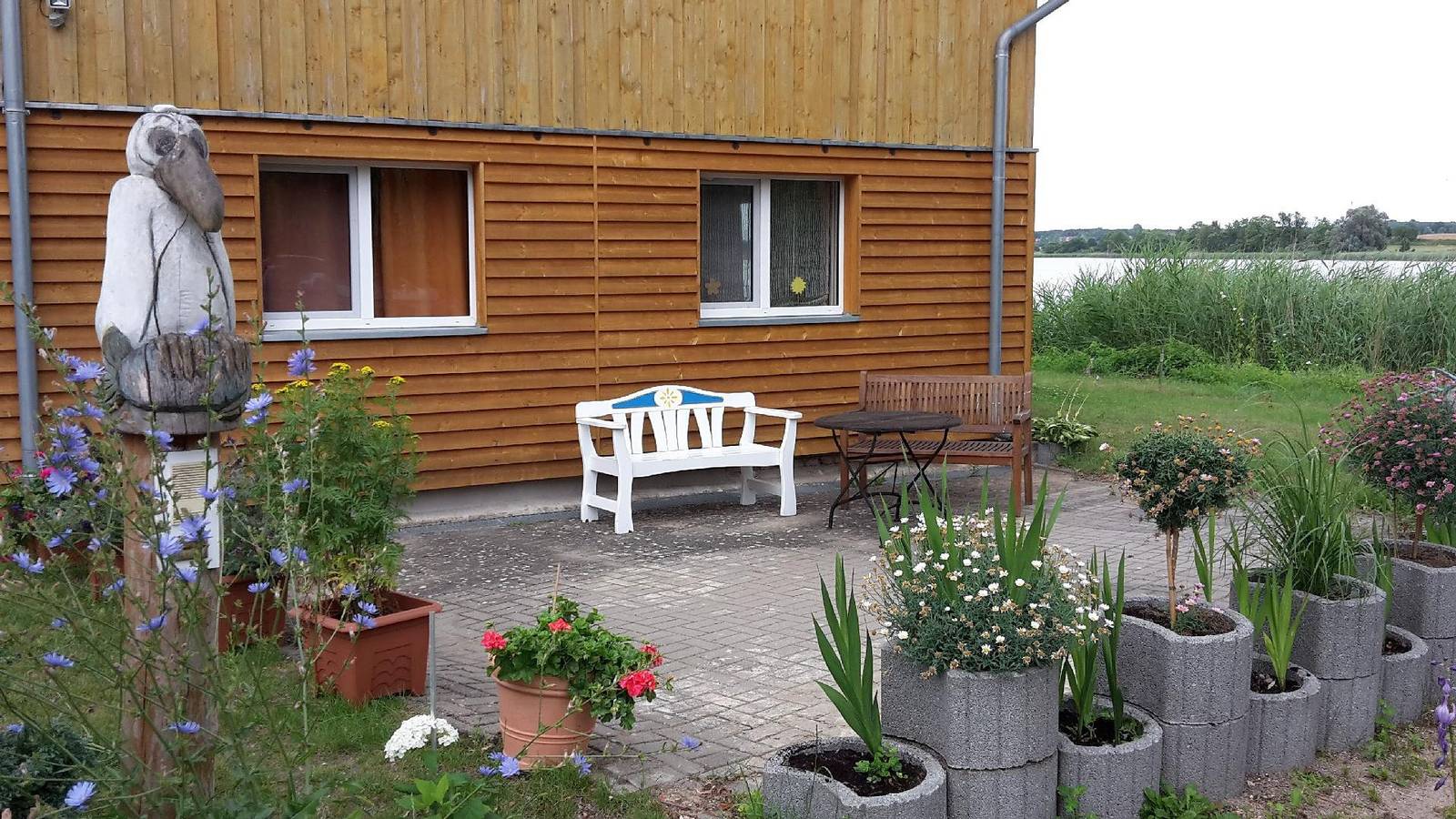 Appartement de vacances entier, Generous holiday apartment with a great view from the balcony, amidst nature in Wanzka, Blankensee (Mecklenburg)