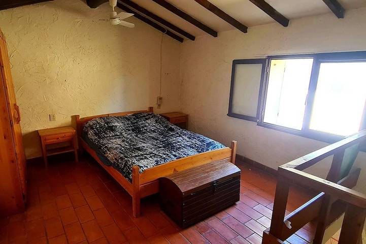 Gîte pour 3 personnes, avec jardin et jacuzzi ainsi que terrasse et piscine, animaux acceptés à Salernes - 2