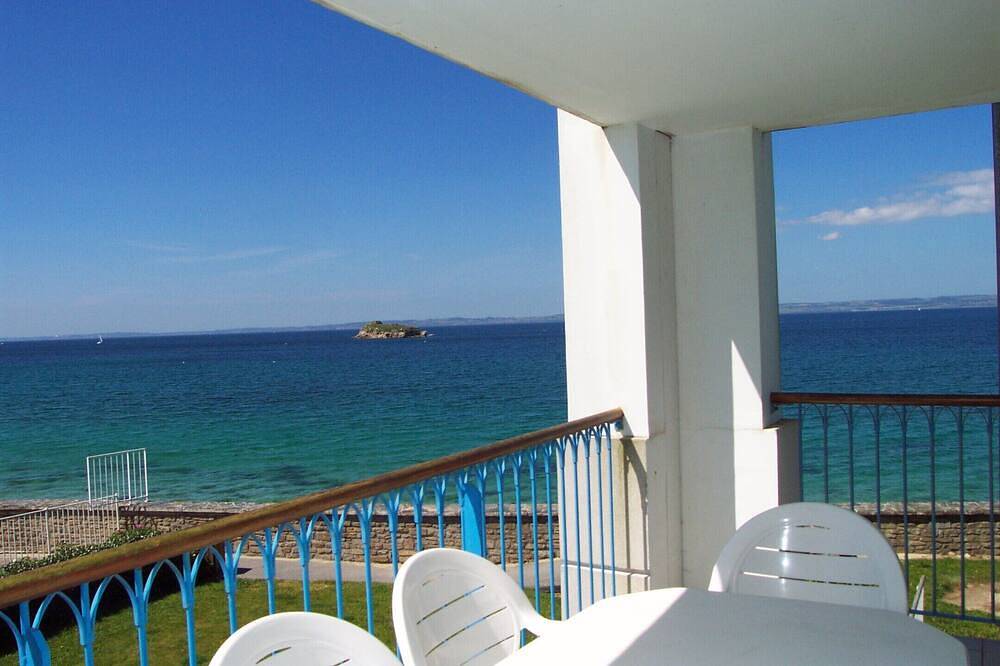 Appartement entier, Situation exceptionnelle, appartement 3 étoiles , vue mer de toutes les pièces in Douarnenez, Région de Quimper
