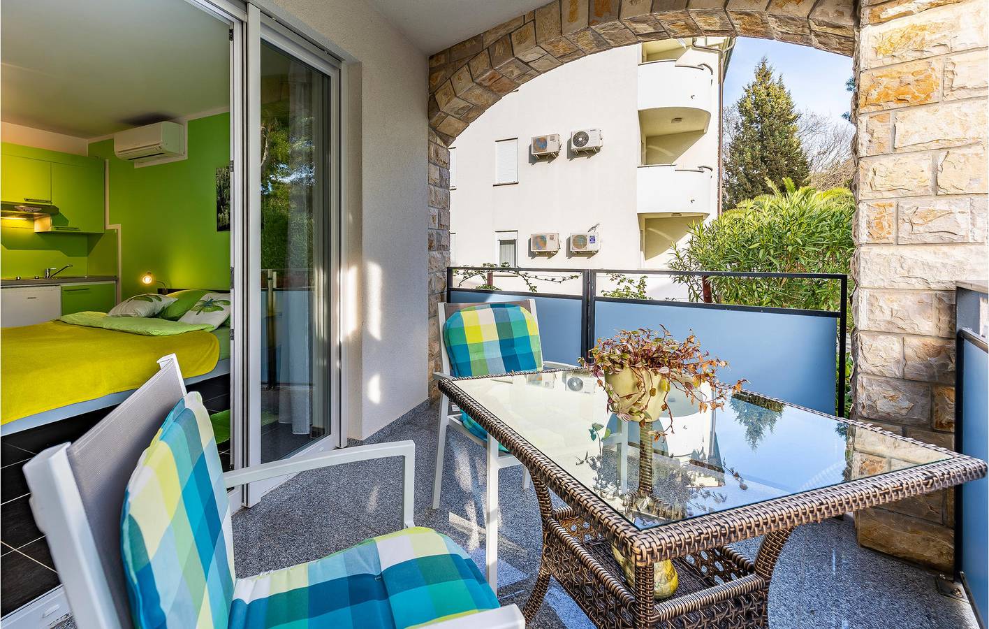 Appartement de vacances entier, Appartement de vacances pour 2 personnes avec terrasse in Medulin City, Medulin