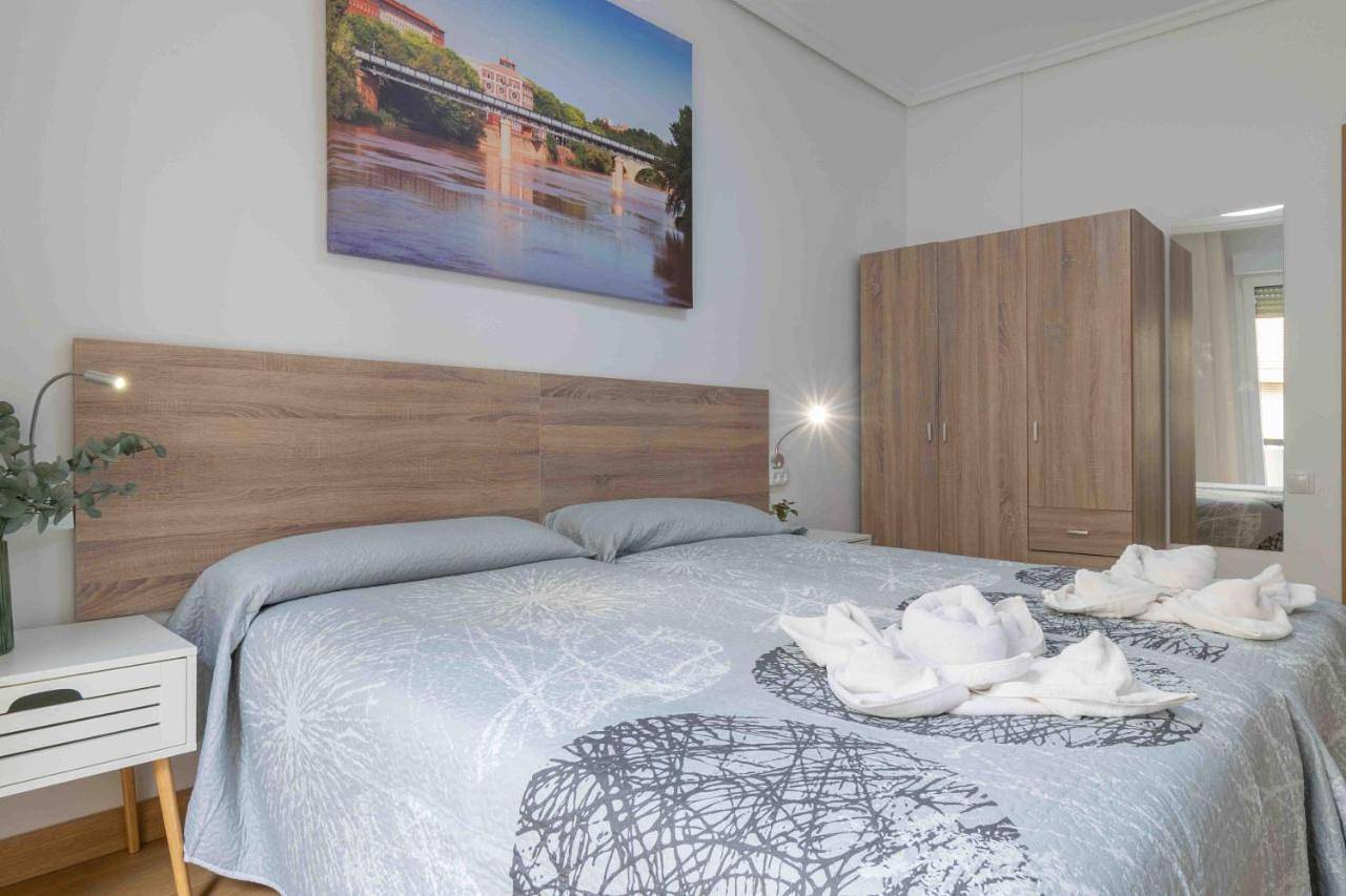 Cinco Villas in Logroño, La Rioja Province
