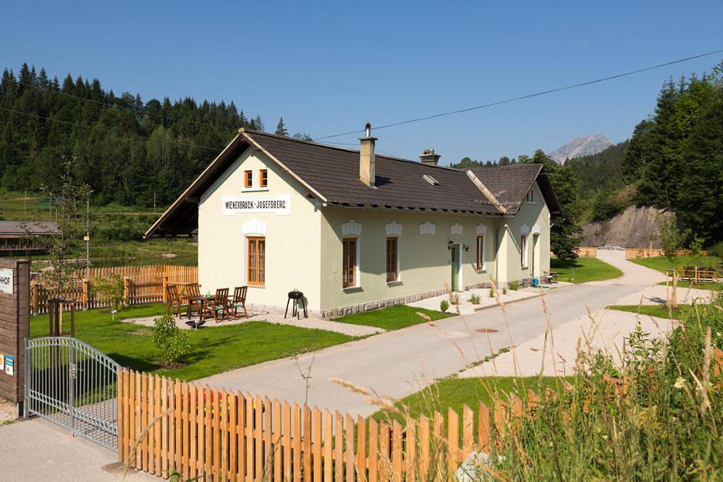 Geheel appartement, Urlaub am Bahnhof - Apartment Himmelstreppe in Annaberg, Mostviertel Region