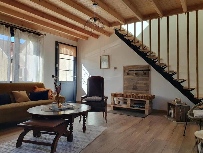 Location de vacances pour 5 personnes, avec jardin et terrasse dans La Chapelle-d'Angillon - 2