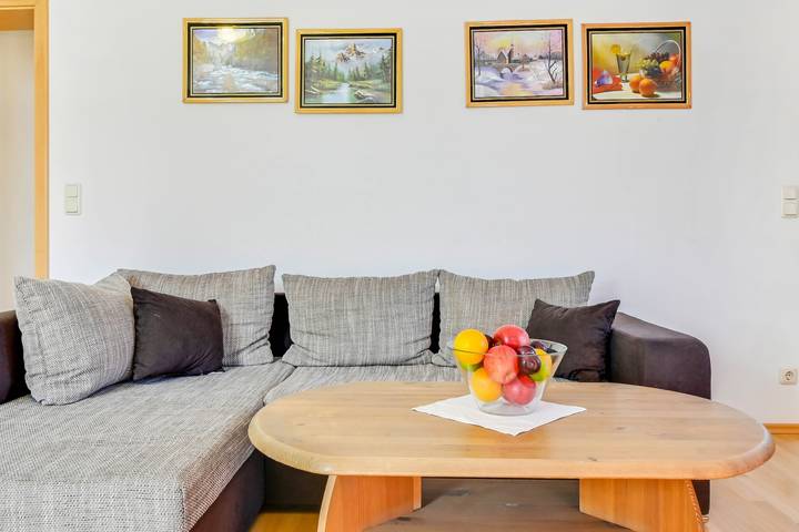 Ganze Wohnung, Katharinenhof Ferienwohnung "Kramer Sehr Groß" mit Balkon, Bergblick & Wlan in Garmisch-Partenkirchen, Bayerische Alpen