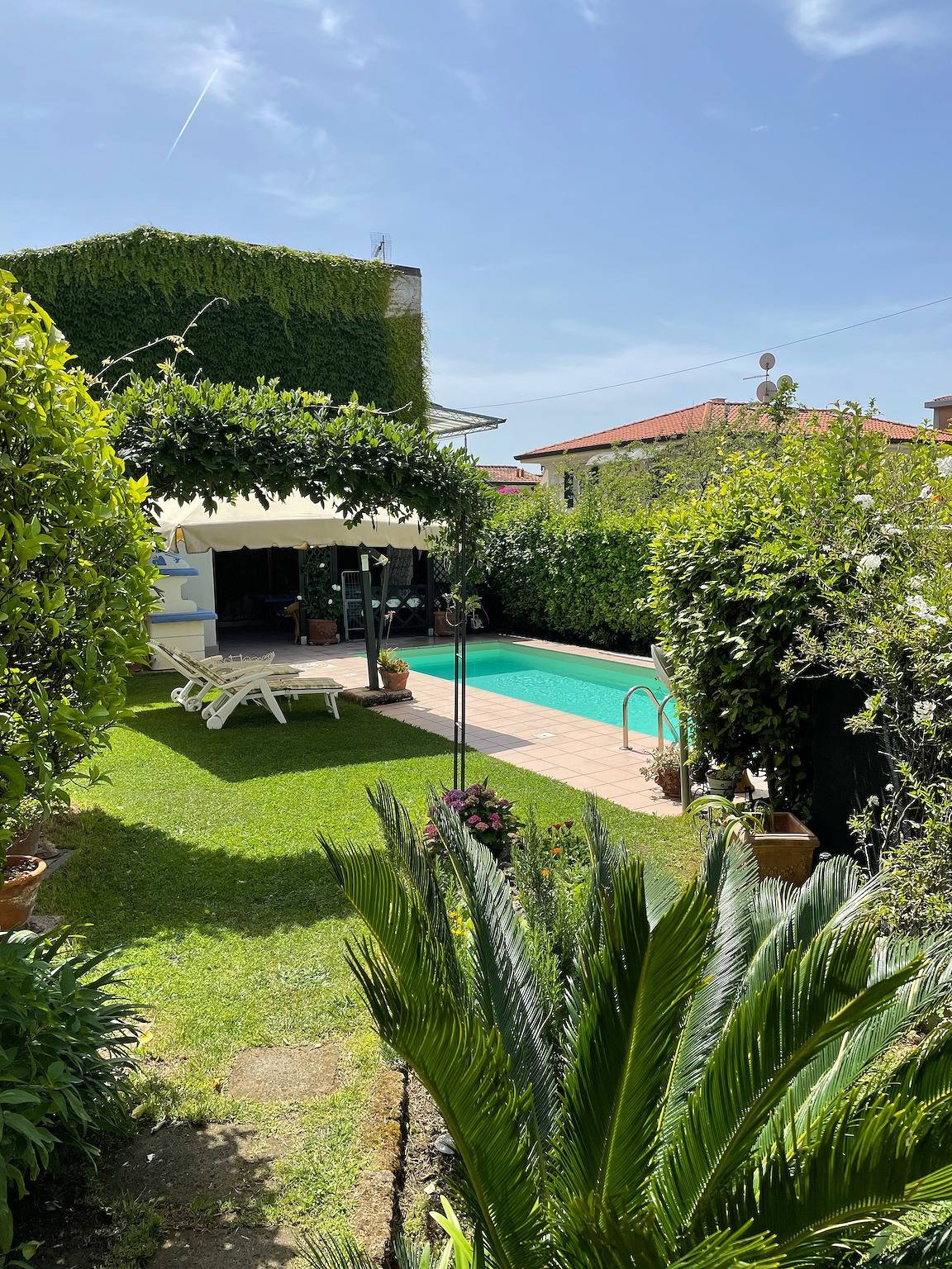 Ferienhaus 'Il Giardino Di Magò' mit privatem Pool, Garten und Wlan in Massa, Italienische Riviera