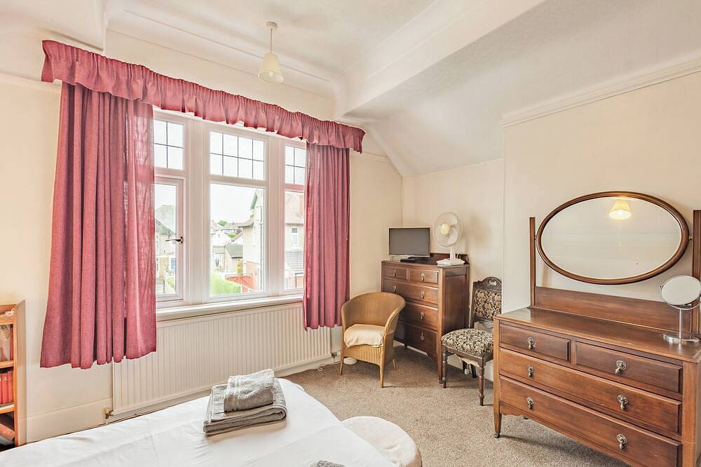 3 bedroom accommodation in Morecambe in Morecambe, Lancashire