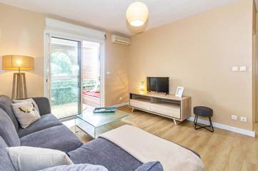 Gîte pour 4 personnes, avec balcon dans Plage des Roches Noires