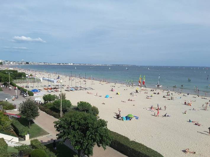Gîte pour 4 personnes, avec Balcon ainsi que Terrasse et Vue dans Plage Benoît