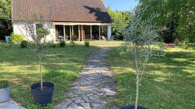 Location de vacances pour 2 personnes, avec jardin à Tanlay