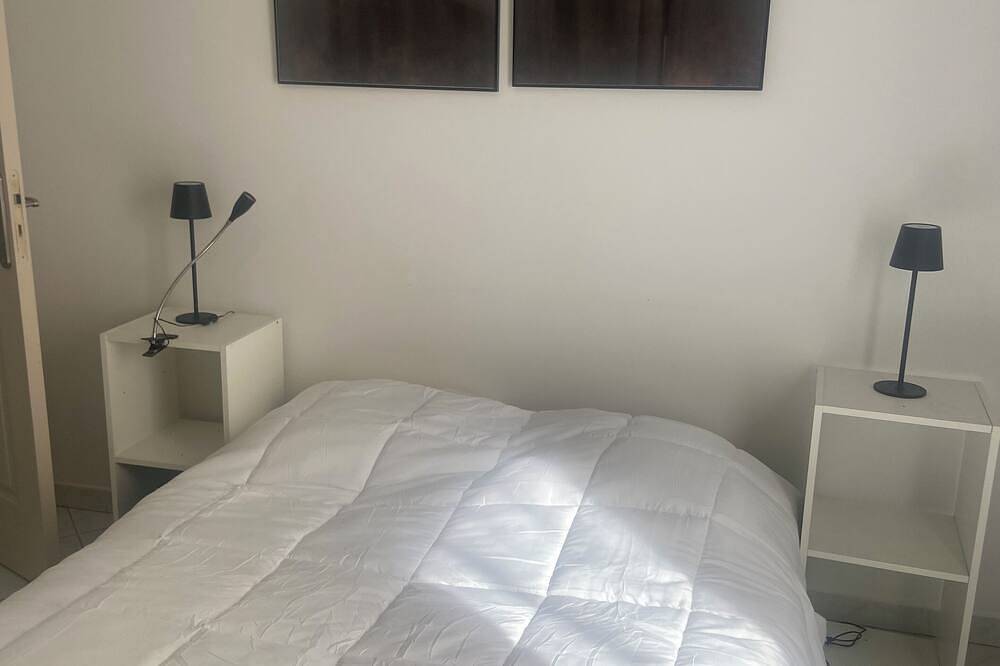 Modern single-storey air-conditioned house close to the sea Tram, Parc Expo in Pérols, Côte d'Améthyste