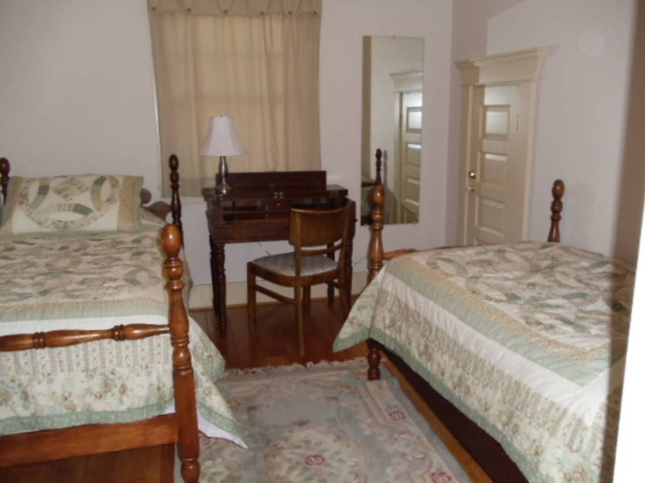 Apartamento entero, Ida's Cottage!!! in Jacksonville in Jacksonville (OR), Oregon