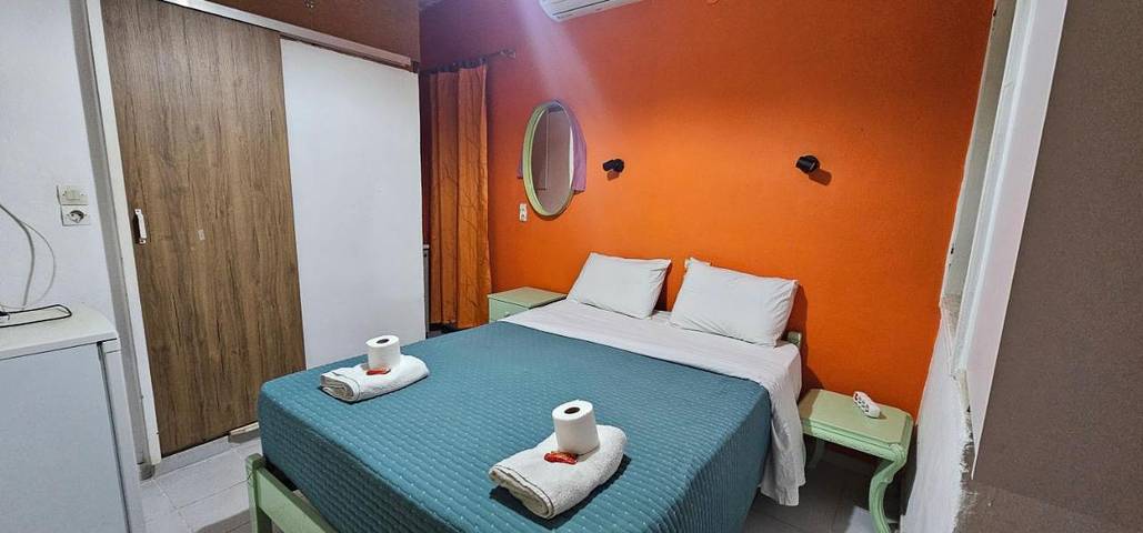 Ferienwohnung für 4 Personen, mit Ausblick und Garten in Agia Galini - 2