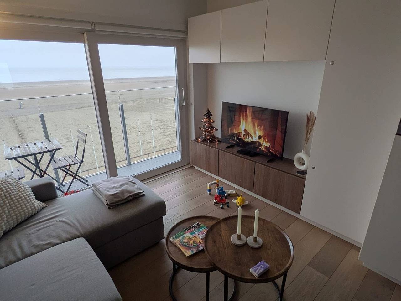 Ganzes Studio, Zeezicht studio met aparte slaaphoek in Knokke-Heist, Belgische Küste