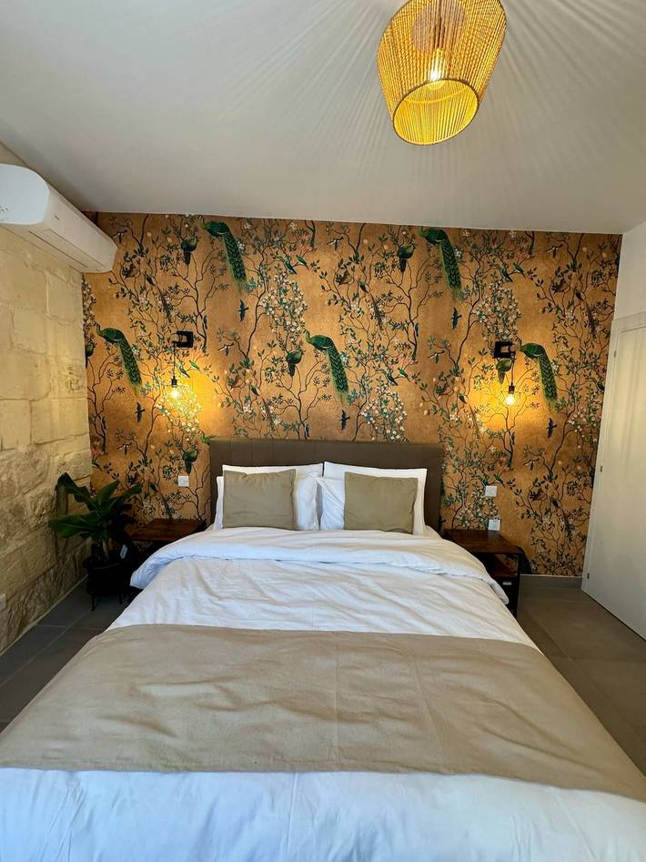 B&b for 2 people in Malta
