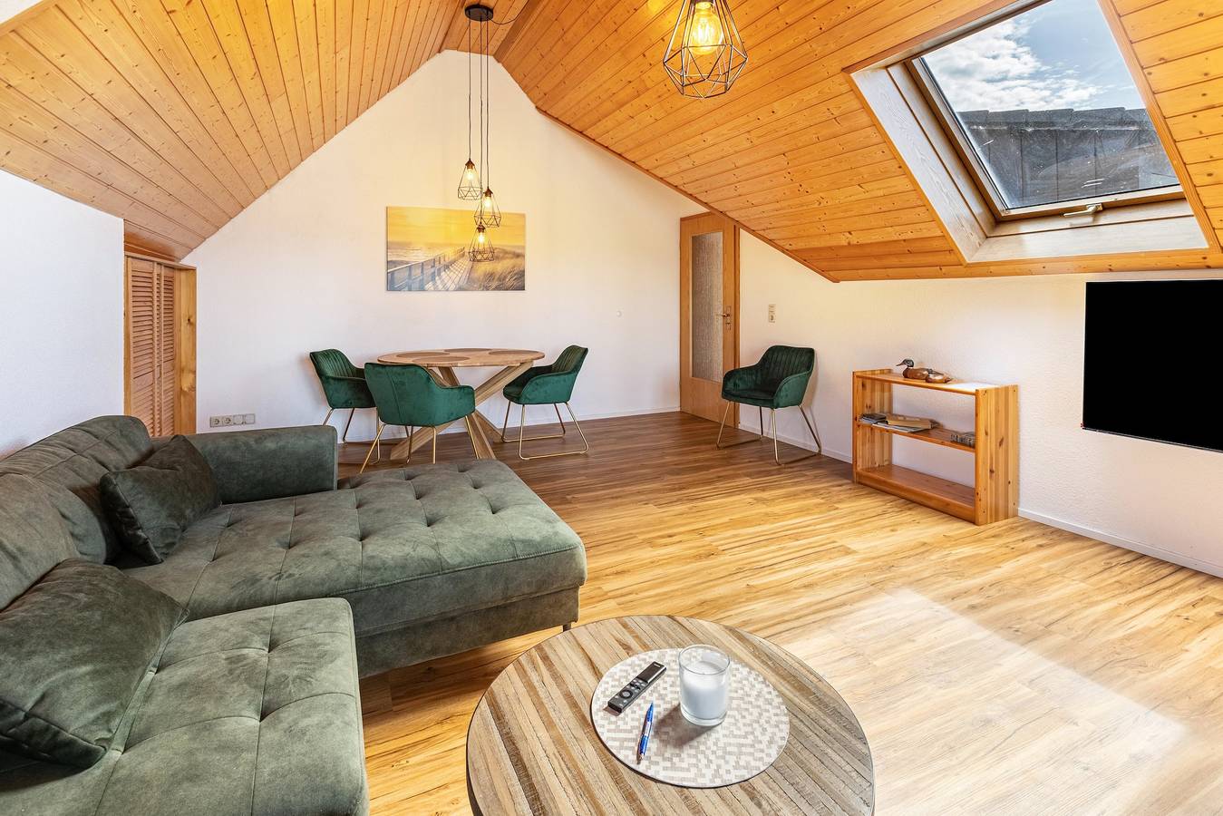 Apartamento entero, Apartamento 'Anne' con vistas al lago, balcón y Wi-Fi in Öhningen, Untersee