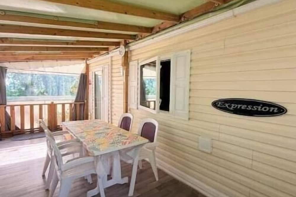 La Dolce Vita – Cocon lumineux avec terrasse à 10 min des plages de Royan in Semussac, Région de Saintes