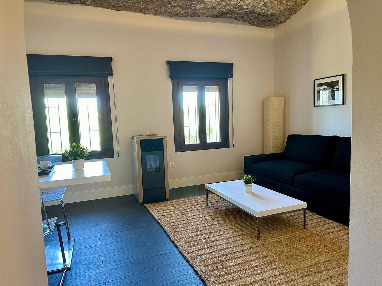 Kamer 'Cueva 2' met uitzicht op de bergen, privézwembad en Wi-Fi, foto 7