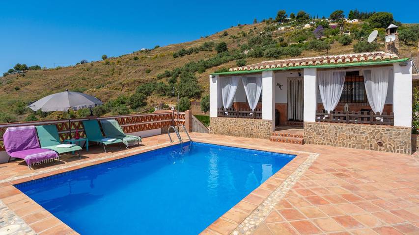 Casa rural para 4 personas, con balcón/terraza y piscina en Frigiliana - 2
