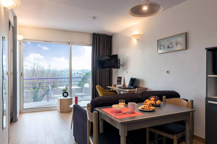 Gîte pour 4 personnes, avec piscine et balcon à Saint-Paul-lès-Dax - 2