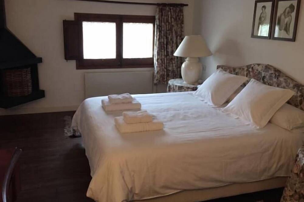 Appartement entier, Duplex 3 ch. Rustique avec Cheminée, Terrasse et Vues Cadí in Guils de Cerdanya, Cerdanya