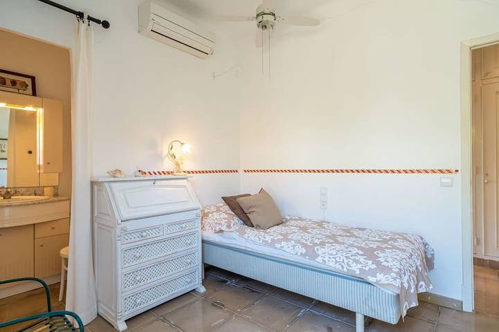 Finca für 6 Personen, mit Garten in Colònia de Sant Jordi - 4