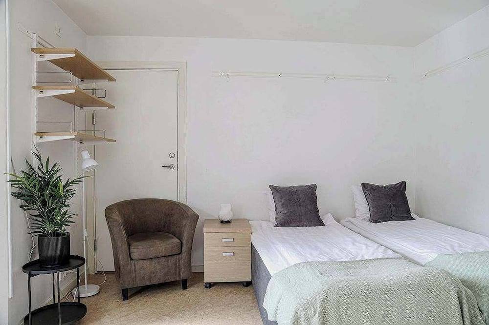 Ganze Wohnung, Studio with balcony close to Visby in Länna (Gotland), Visby