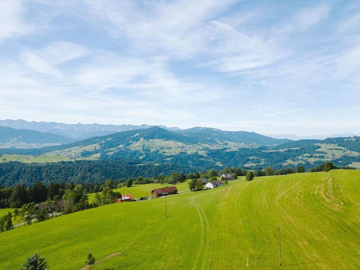 Bauernhaus für 8 Personen, mit Ausblick und Garten sowie Terrasse, kinderfreundlich im Bregenzerwald - 3