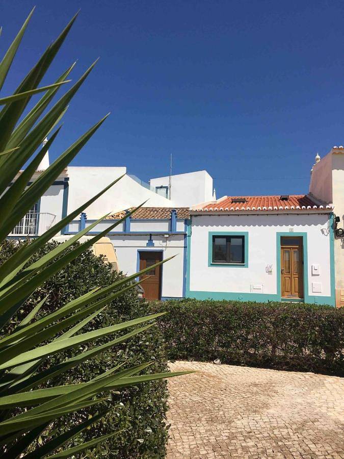 Ferienhaus für 6 Personen, mit Terrasse und Ausblick in Vila do Bispo