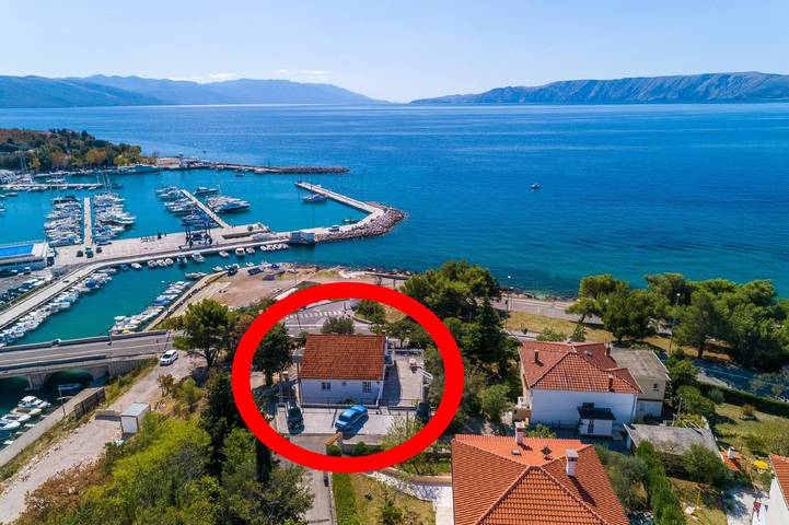 Ferienwohnung für 4 Personen, mit Garten in Novi Vinodolski