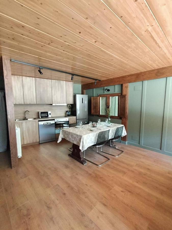Casa de vacaciones para 5 personas, con balcón además de vistas y jardín en Baixa Cerdanya - 3