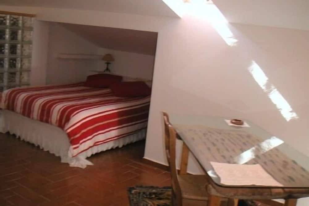 Casa el Palomar 12 personas in Mombeltrán, Valle del Tiétar
