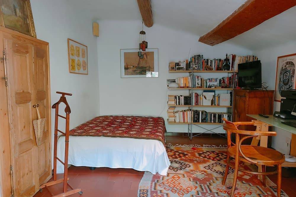 Haus mit Charme Landschaft von Aix in Châteauneuf-le-Rouge, Aix-en-Provence und Umgebung