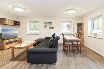 Ferienhaus für 6 Personen, mit Terrasse und Garten in Ockholm