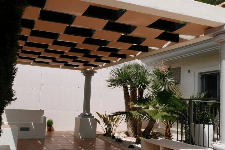 ¡Magnífico villa con piscina privada - Golf Bonalba! in Muchamiel, Costa Blanca