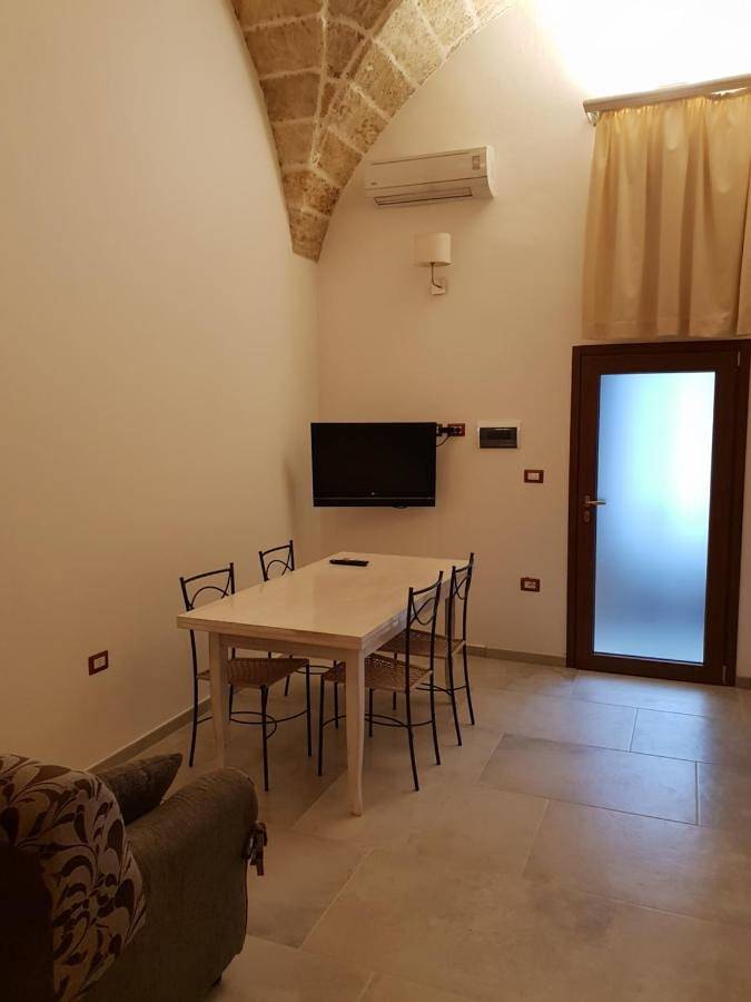 Location de vacances pour 6 personnes, animaux acceptés à Ugento - 3