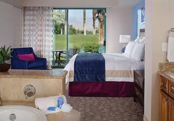 Villa for 8 Guests in Palm Desert, Coachella Valley, Picture 2