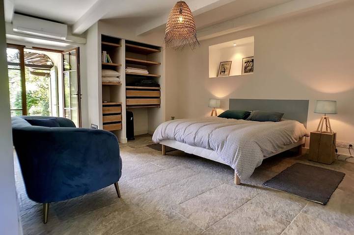 Location de vacances pour 19 personnes, avec balcon et jardin dans Miomo - 2