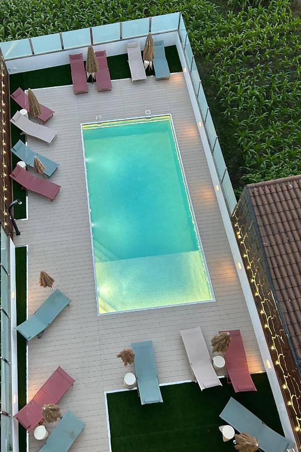 Gîte pour 6 personnes, avec jardin et piscine, animaux acceptés à O Grove - 2