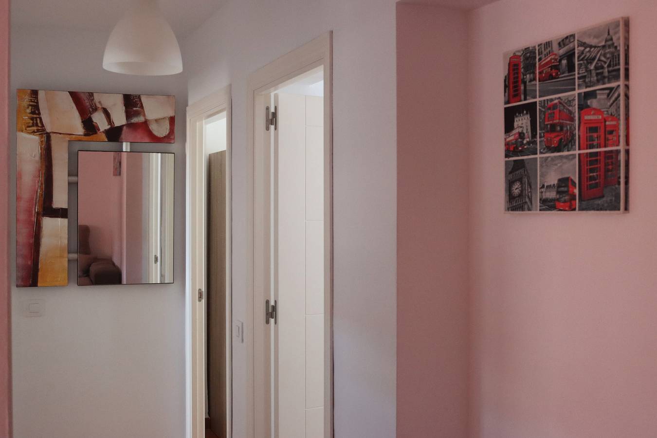 Apartamento entero, Apartamento 'The Bright Beauty' con Wi-Fi y aire acondicionado in Cádiz, Costa de la Luz