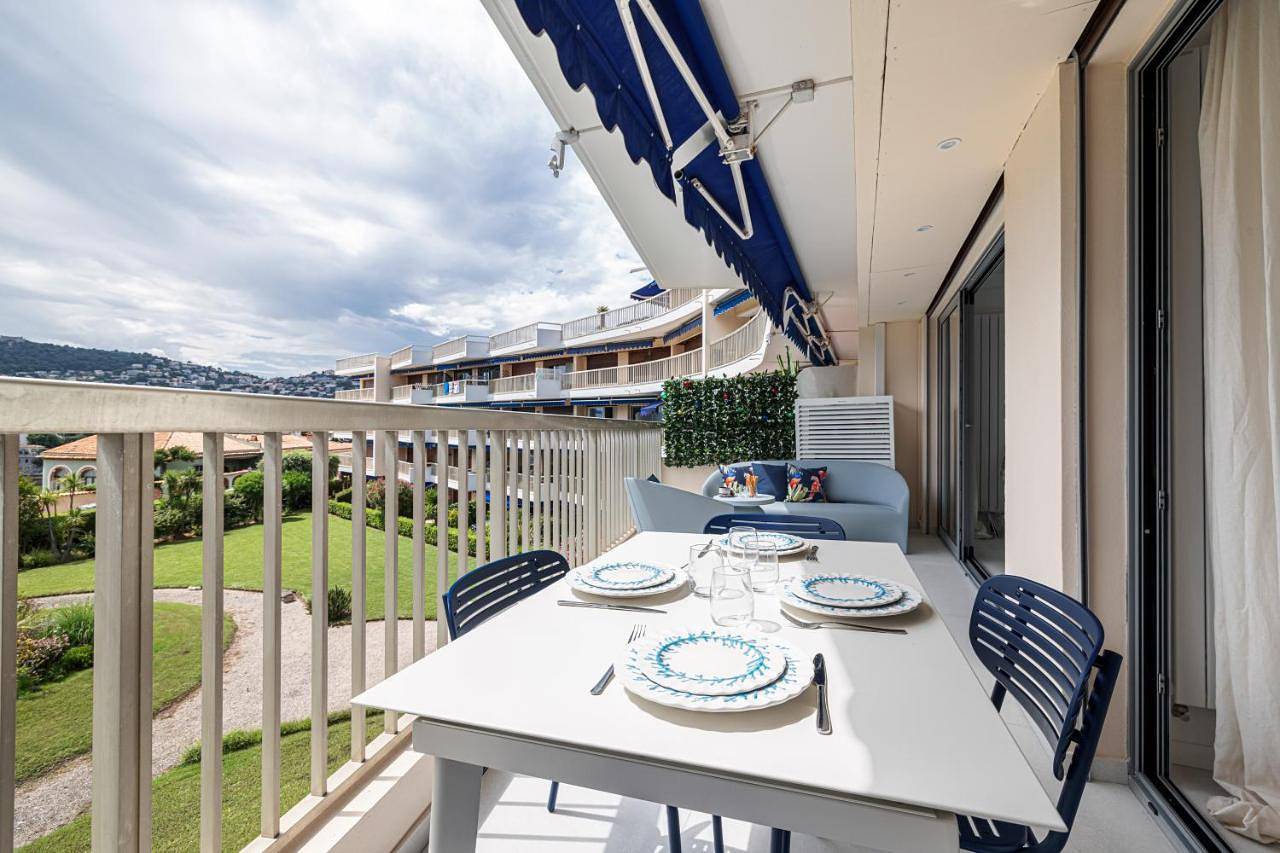 Appartement entier, Two-Bedroom Apartment with Sea View in Saint-Jean-Cap-Ferrat, Côte méditerranéenne (France)